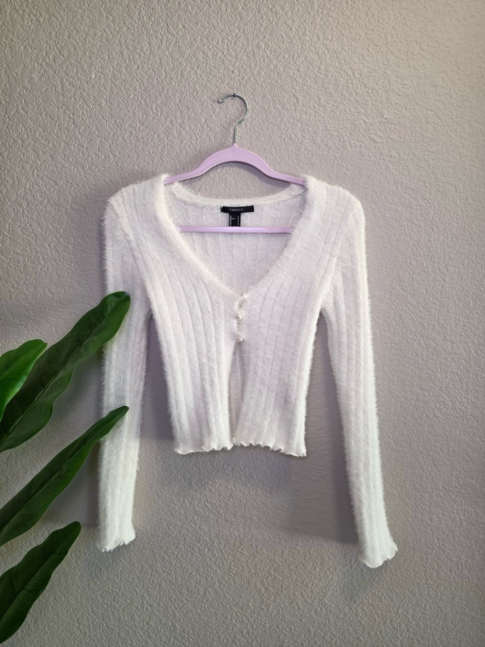 Forever 21 Ivory Fuzzy Knit Pearl Button Crop Cardigan S